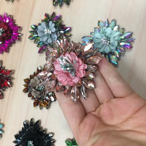 Rhinestone Flower Heart Cloth Paste