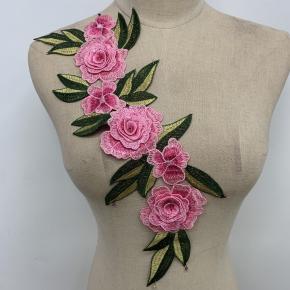 Embroidered fabric patch