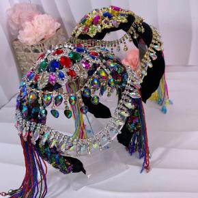 Original new product: Light luxury heavy industry black sequin forehead chain, niche design, tassel headband