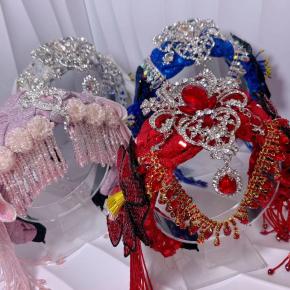 Heavy Industry European and American Baroque Luxury Exaggerated Twisted Yangge Multi color tassel Pendant Headband