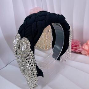 Super new tassel, ultra wide crystal black velvet, dot diamond, starry sky, high cranial top braided headband, high-end ins