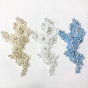 High Quality Appliqued Bead Embroidery Flower Shape Sew-On Patches with Multi-Color Mesh Lace for Bags Shoes Home Decoration