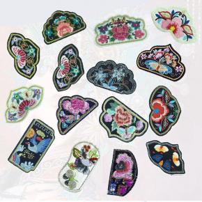 Ethnic Style Iron-On Flower Embroidery Stickers Cloth Back Glue Patches for Hats and Clothing