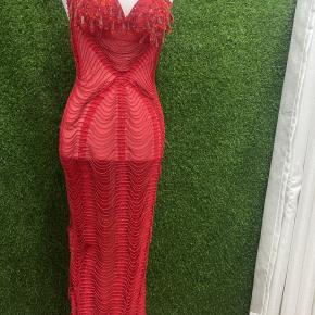 Heavy-duty wedding dress, rhinestone mermaid skirt, fitted long gown