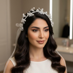 European and American style white floral wreath bridal headband, forest-themed wedding veil accessories, handmade pearl soft chain flower headband