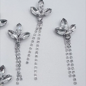 白色水钻贴无纺布底粘钻水晶钻链diy头巾服装鞋花包饰品配件辅料